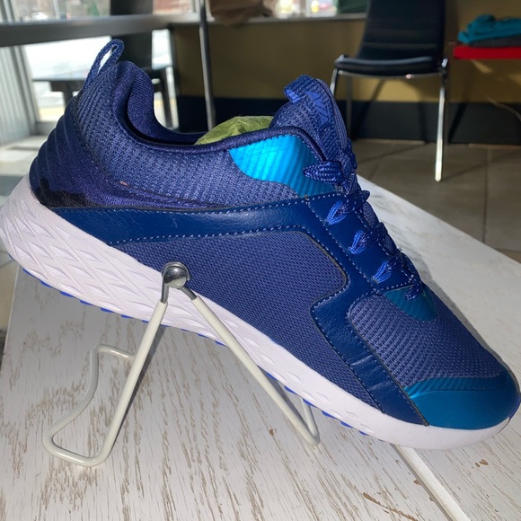 Avia sneakers - Picture 3 of 4